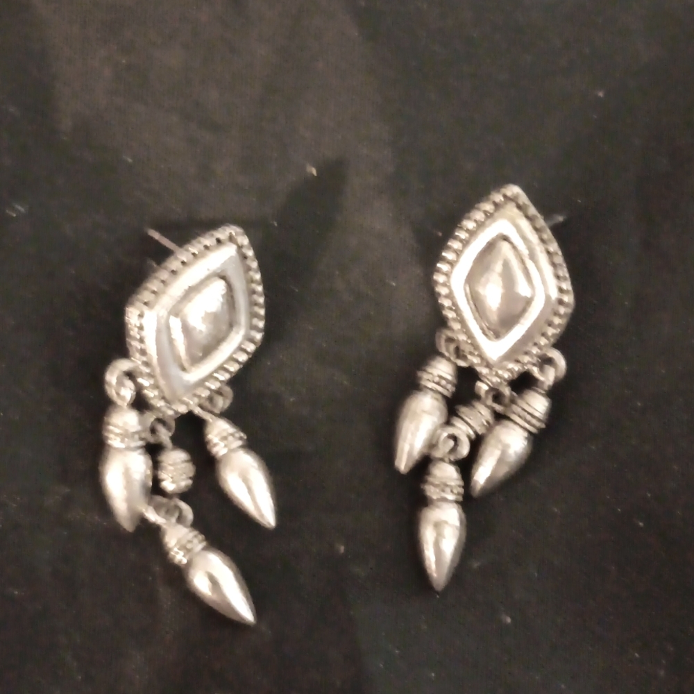 N.R. Silver tone pierced earrings - Diamond Shaped with 3 pendant dangles